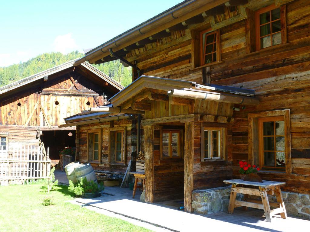 Dreihaeuser Obergurgl Bilik gambar